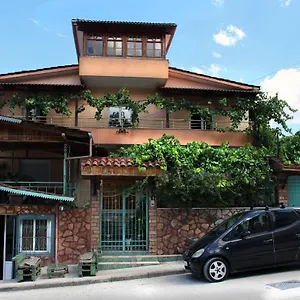 Babacari Apartment Gjirokaster