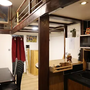  Apartment Parisien Espace